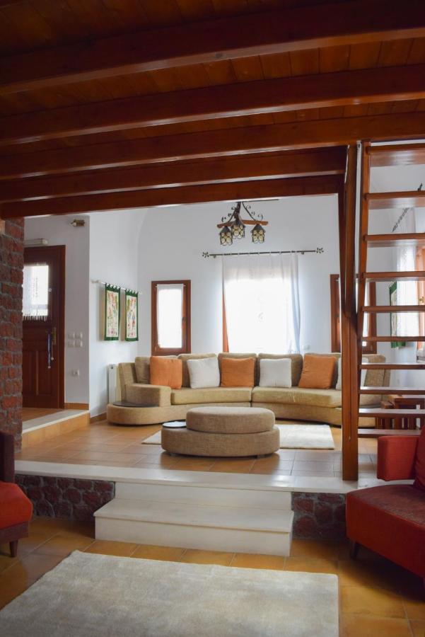 Sunshine House For 9, Cozy Set Up,Verandas, Sea View. Karterados  Exterior photo