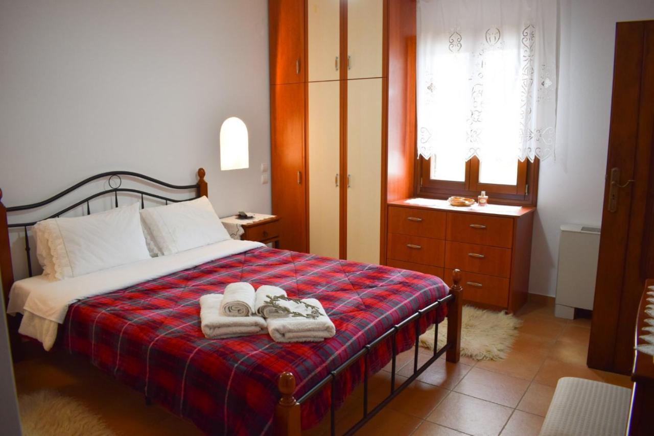 Sunshine House For 9, Cozy Set Up,Verandas, Sea View. Karterados  Exterior photo